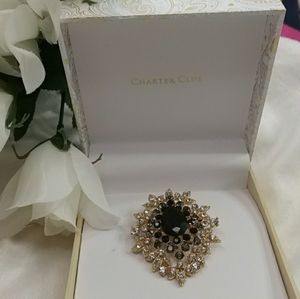MACY'S Boxed Cluster Goldtone & Gray Black Rhinestone Brooch Pin NWT